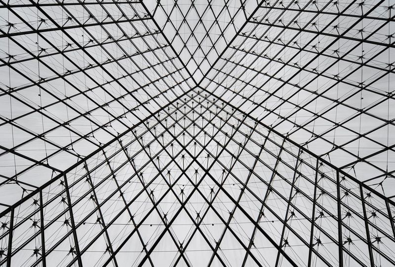 Pyramide du Louvre, Paris